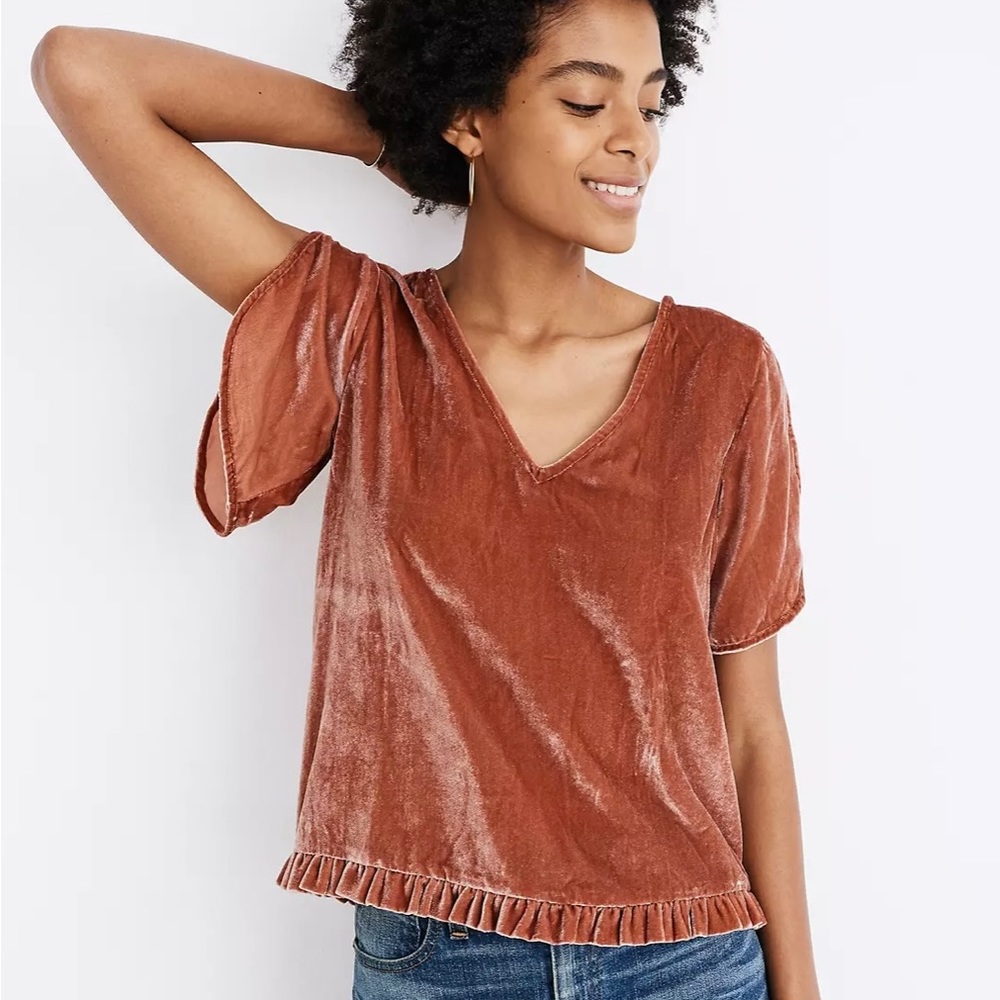 NWOT Madewell Velvet Tulip-Sleeve Ruffle Top